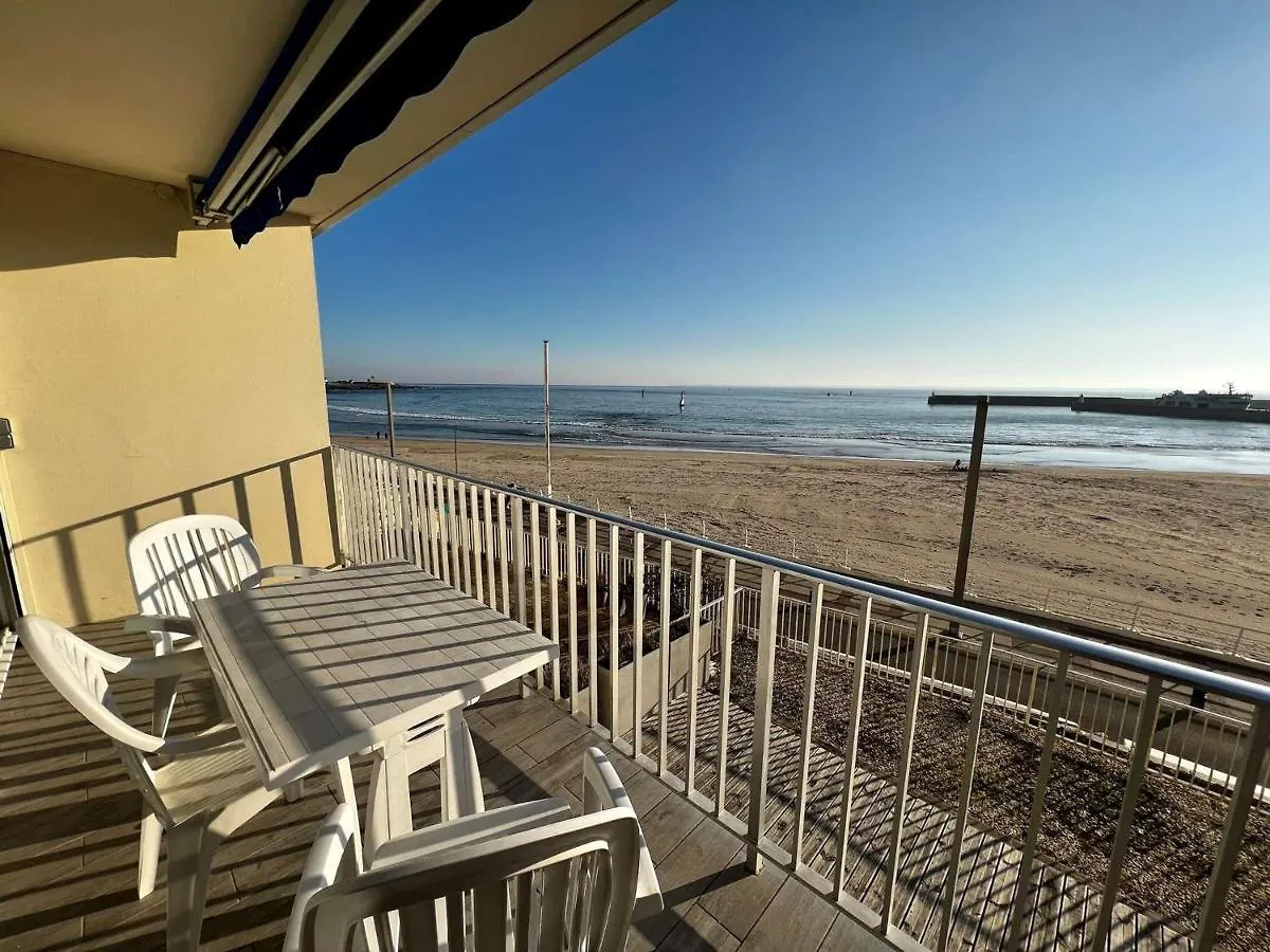 Apartment Grand Studio 50M² A Quiberon Avec Wifi Et Parking - Fr-1-478-107